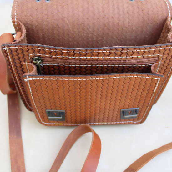 Women's leather crossbody bag Ithaka in natural brown color with pattern